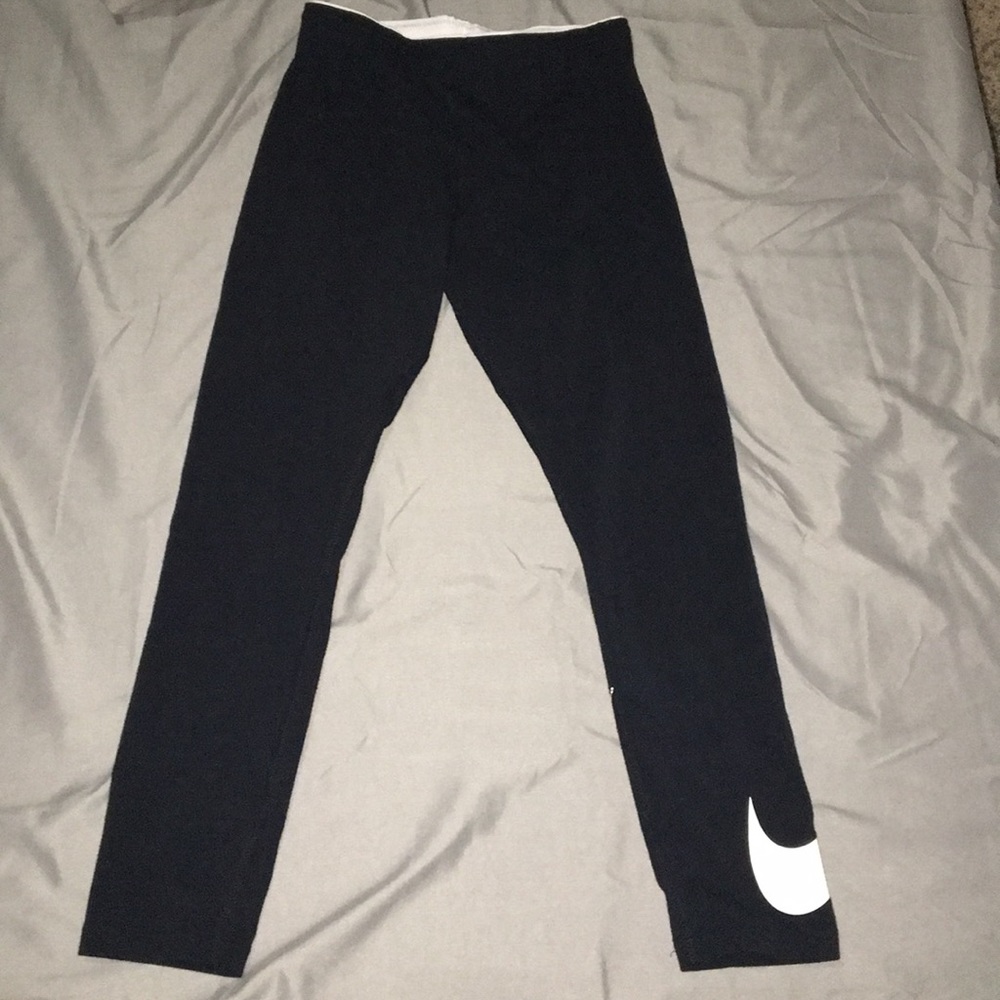 Black nike leggings